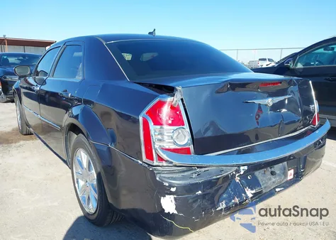 2008 Chrysler 300C Hemi z USA, uszkodzony, nr VIN 2C3KA63H38H208072